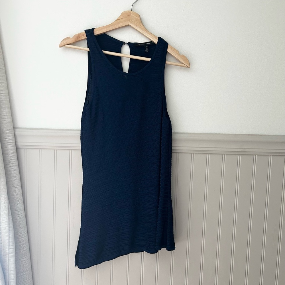 White House Black Market XS Admiral Blue Ribbed Sleeveless Shell Top